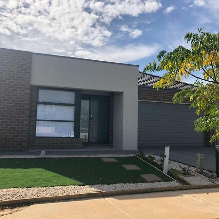Apple House Tarneit North Apartman Kültér fotó